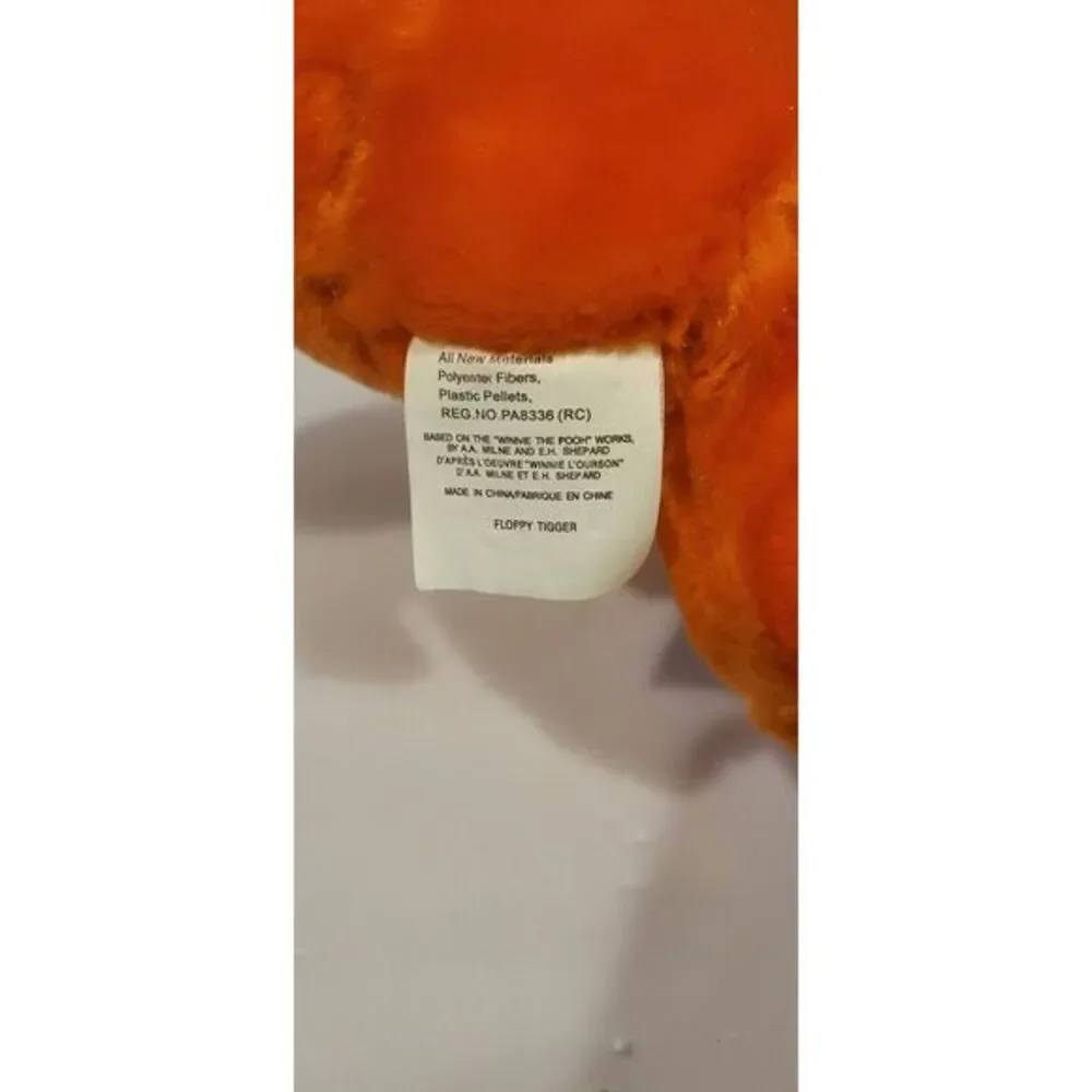 Vintage‎ Disney Tigger Laying Down Plush